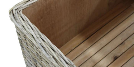 Houtmand rechthoekig op wieltjes