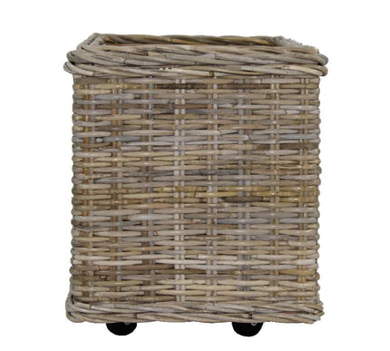 Houtmand rechthoekig op wieltjes