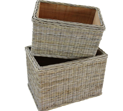 Panier en bois à roues en L et revêtement en bois moyen